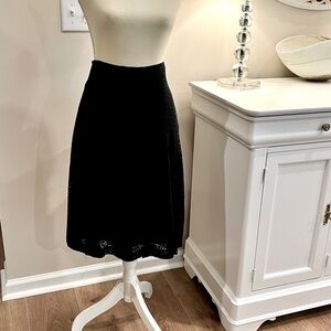 Pleated black skirt